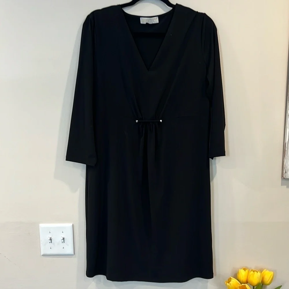 🔥Michael Kors Elegant Black V-Neck Dress🔥